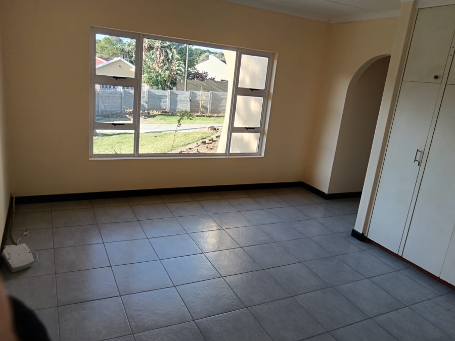 4 Bedroom Property for Sale in Beacon Bay North Eastern Cape